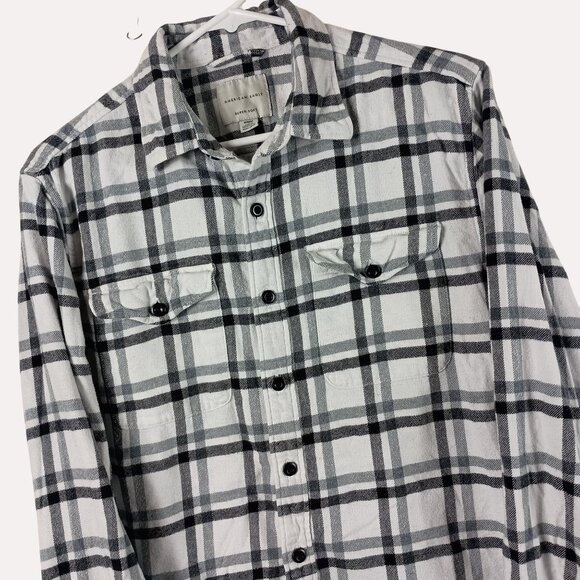 American Eagle Super Soft Plaid Flannel Shirt Mens M White Gray Grunge Casual - Picture 1 of 7